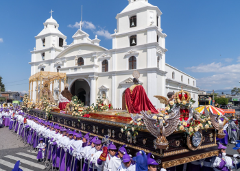 Cortejo procesional de la Virgen de Dolores de Candelaria