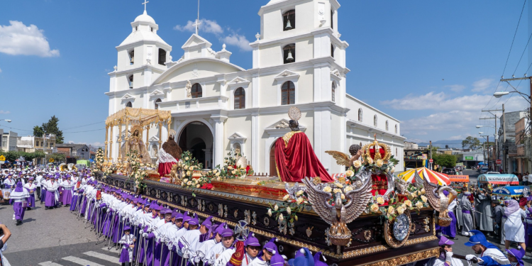 Cortejo procesional de la Virgen de Dolores de Candelaria