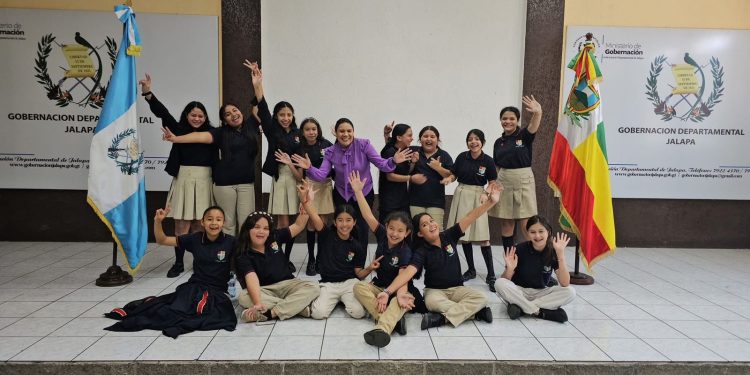 Fomentan el liderazgo de los jóvenes en Jalapa