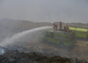 Incendio en AMSA ya está 55% controlado, asegura Conred