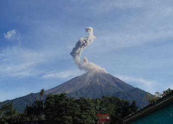 Volcán de Fuego retorna a sus niveles normales de actividad. / Foto: Archivo Conred.