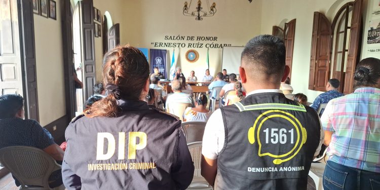 Desarrollan diálogo con líderes y lideresas representantes de los Cocode en Retalhuleu