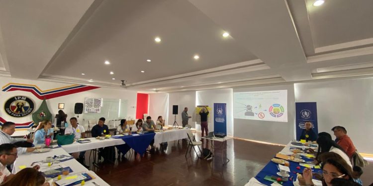 SCEP fortalece capacidades de encargados de redes sociales y unidades de acceso a la información pública en todo el país