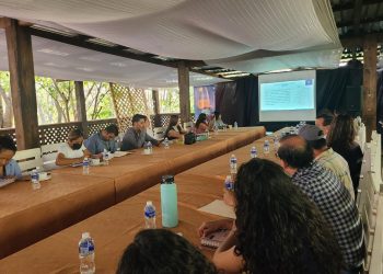 Instituciones se unen para enfrentar el analfabetismo y la desnutrición en Santa Rosa