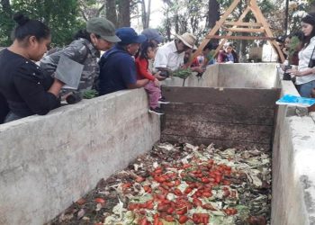 Agricultores se capacitan en tecnología agropecuaria en la ENCA. / Foto: MAGA.