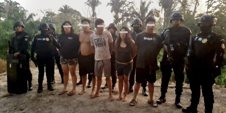 Banda de secuestradores "Los Gatos" fue desarticulada en Izabal. / Foto: PNC.