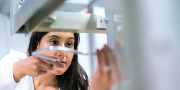 En Italia buscan aprovechar la el éxodo de científicos atraer científicos de EE. UU.