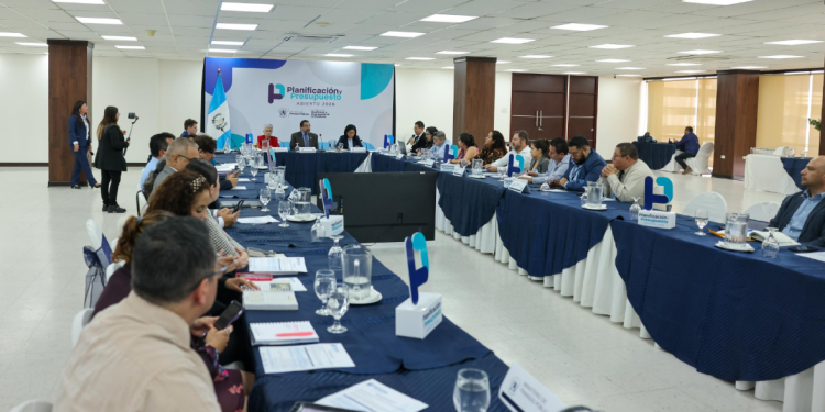 Presupuesto 2026: Sociedad civil presenta propuestas técnicas para el sector social y ambiental