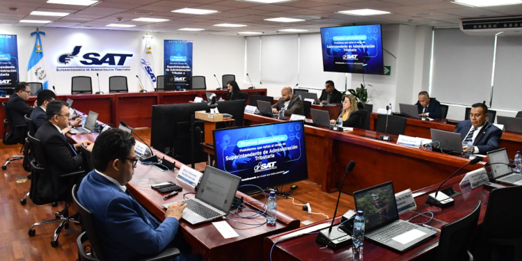 Postulantes a la Superintendencia de la SAT realizan las pruebas psicométricas