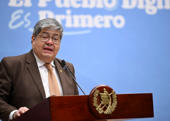 Para una Semana Santa segura, el Ministro de Gobernación presenta planes de seguridad. /Foto: Álvaro Interiano.