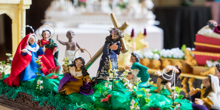 Segundo aniversario de la Semana Santa en Guatemala considerada como Patrimonio Cultural Inmaterial de la Humanidad. /Foto: Alejandro Balan.