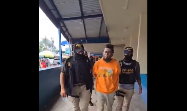 Detenido en territorio mexicano y entregado en frontera guatemalteca. / Foto: PNC