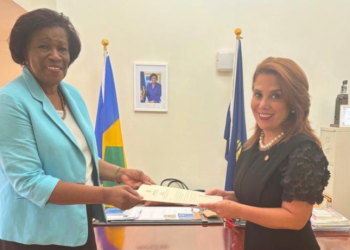 Embajadora de Guatemala presenta cartas credenciales ante el Gobierno de San Vicente y las Granadinas