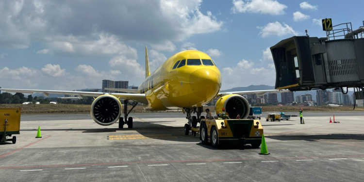 DGAC busca garantizar operaciones aéreas seguras con la actualización del Reglamento del Aire./Foto: DGAC.