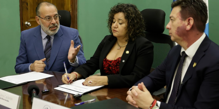 Firman convenio de cooperación entre el IGM, SBS y SOSEP. (Foto: Dickens Zamora)