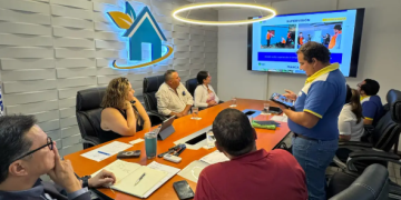 Se atienden solicitudes para subsidios de vivienda en Palencia. /Foto: CIV.