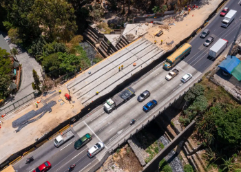 Así avanzan los travajos en el kilómetro 17.5 de la ruta al Pacífico. /Foto: CIV.