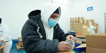 Se prohíbe toda forma de contaminación durante el proceso de almacenamiento, por lo que los establecimientos deberán implementar protocolos regulares de limpieza y desinfección. / Foto: MAGA