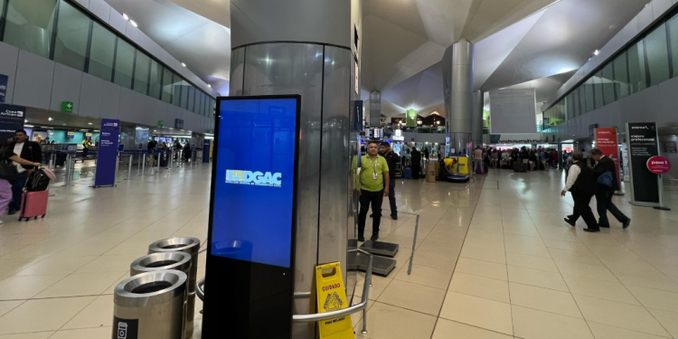 Continúa batalla legal de la DGAC con empresa contratista de espacios de publicidad. /Foto: DGAC.