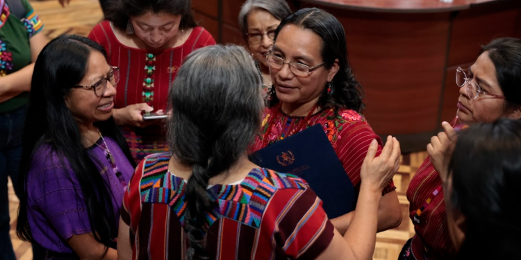 Ana López fue juramentada como la nueva secretaria Presidencial de la Mujer. (Foto: Noé Pérez)
