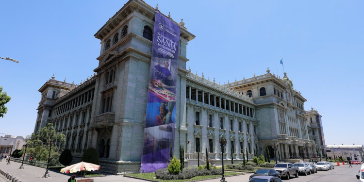 Fachada del palacio. Foto: Gilber García