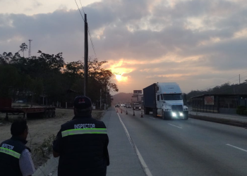 DGT reitera restricción de horarios para transporte pesado en Semana Santa. /Foto: DGT.