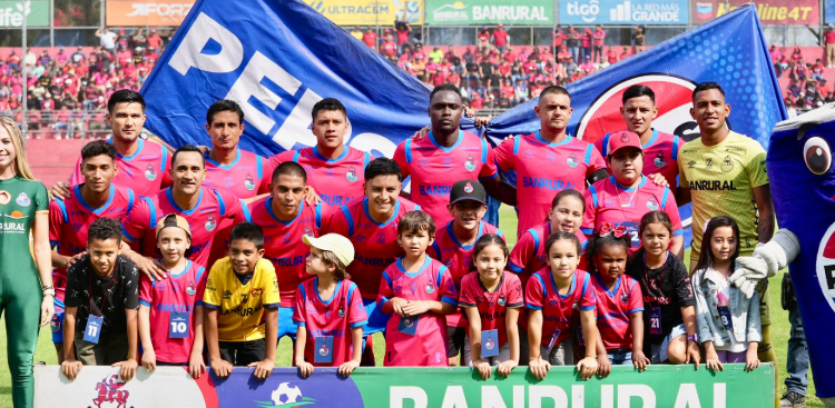 Municipal clasifica a la Copa Centroamericana 2025 como líder de la acumulada