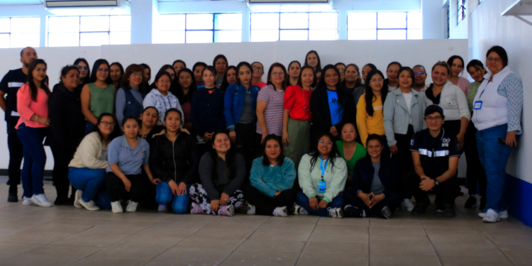 SBS anuncia segundo diplomado para certificarse como niñera