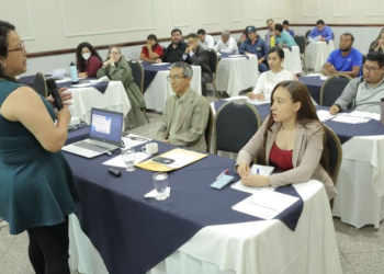 Mineco fortalece las capacidades de empresas del sector de alimentos y bebidas