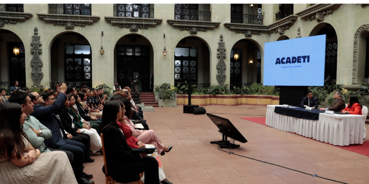 CNC presenta Acadeti, una plataforma de formación integral./Foto: Álex Jacinto.