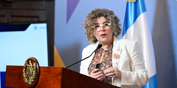 Ministra de Economía, Gabriela García.