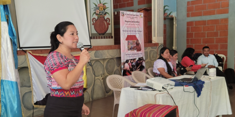 ALMG imparte diplomado de poqomam a docentes de Mixco./Foto: ALMG.