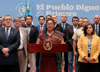 Conferencia de prensa en Palacio Nacional de la Cultura.
