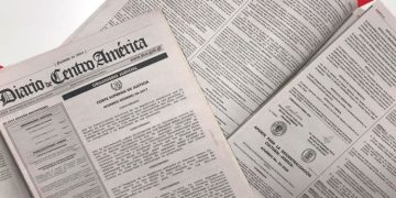 Por medio del acuerdo gubernativo, el Gobieno concede permiso laboral el 2 de mayo a los empleados del sector público.