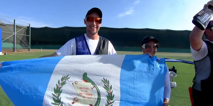 Adriana Ruano y Jean Pierre Brol ganan plata en la Copa del Mundo de Tiro en Lima