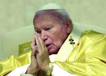 Durante sus últimos años, Juan Pablo II estuvo aquejado por la enfermedad de Parkinson.