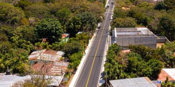 Renovación de carretera beneficiará a miles de vecinos de Villa Canales. / Foto: CIV.