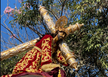 Se recomienda prudencia al transitar hacia Antigua Guatemala, por procesión de este domingo 6 de abril. / Foto: Eventos Católicos.