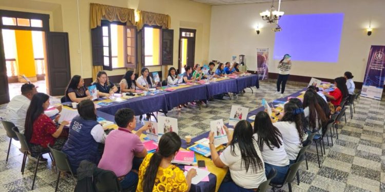 Programa Educando en Familia acompaña a 141 familias en Alta Verapaz