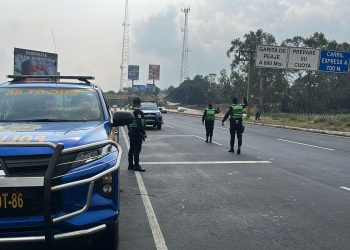 Operación retorno seguro: La estrategia de seguridad no solo involucra a la PNC, sino también a otras instituciones que integran el Sistema Conred y Provial. / Foto: PNC