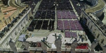Video | Más de 250 mil personas participaron del funeral del Papa Francisco