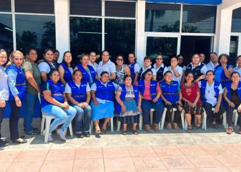 Escuintla: Socializan Decreto 4-2025 que beneficia a comadronas en el país