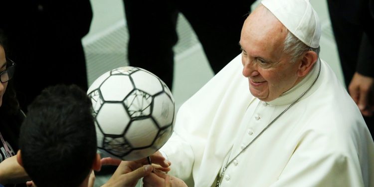 Muere el Papa Francisco, el Pontífice más futbolero de la historia