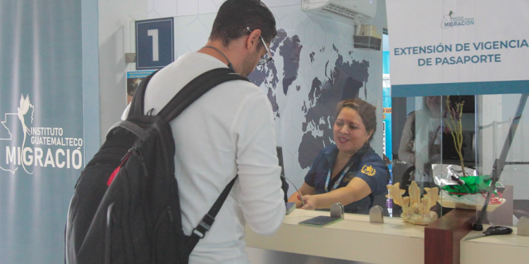 El servicio de ampliación de vigencia de pasaporte es gratuito. / Foto: IGM.