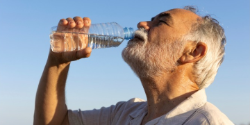 El MSPAS reitera su compromiso con la salud de los guatemaltecos y exhorta a la población a no subestimar los efectos del calor. / Foto: MSPAS