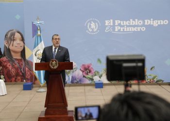 Presidente anuncia que no responderá con aranceles a EE.UU. e inicia medidas para lograr un acuerdo comercial justo