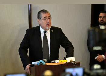 Presidente Arévalo llama al Congreso para detener “acoso y hostigamiento” del MP