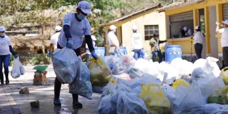 Diálogos con recolectores de basura avanzan para establecer la clasificación de desechos. (Foto: archivo)