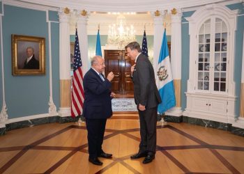 Gobierno de EE.UU. reitera su apoyo al presidente Arévalo en la defensa de la democracia