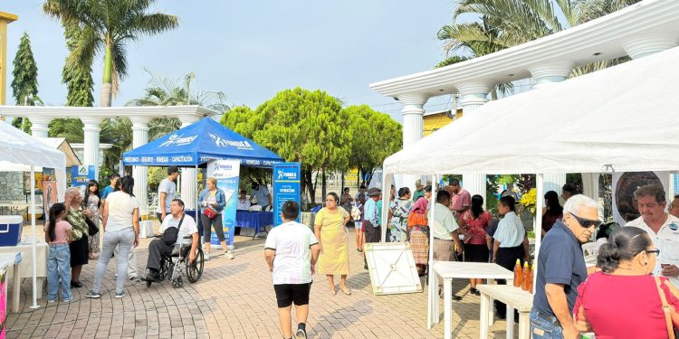 Feria del Agricultor en Santa Rosa, un paso hacia la dignificación del trabajo rural